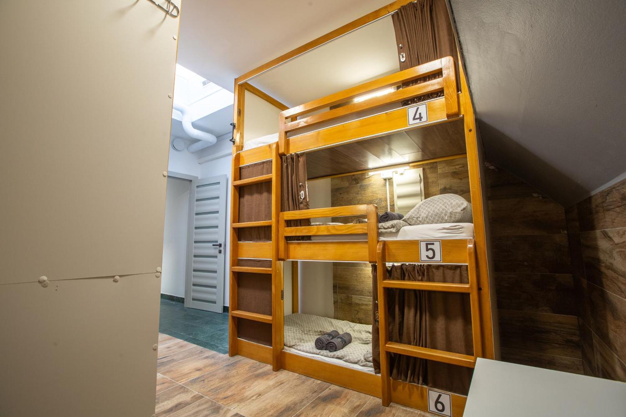 Aisha Hostel Ljubljana Eksteriør billede