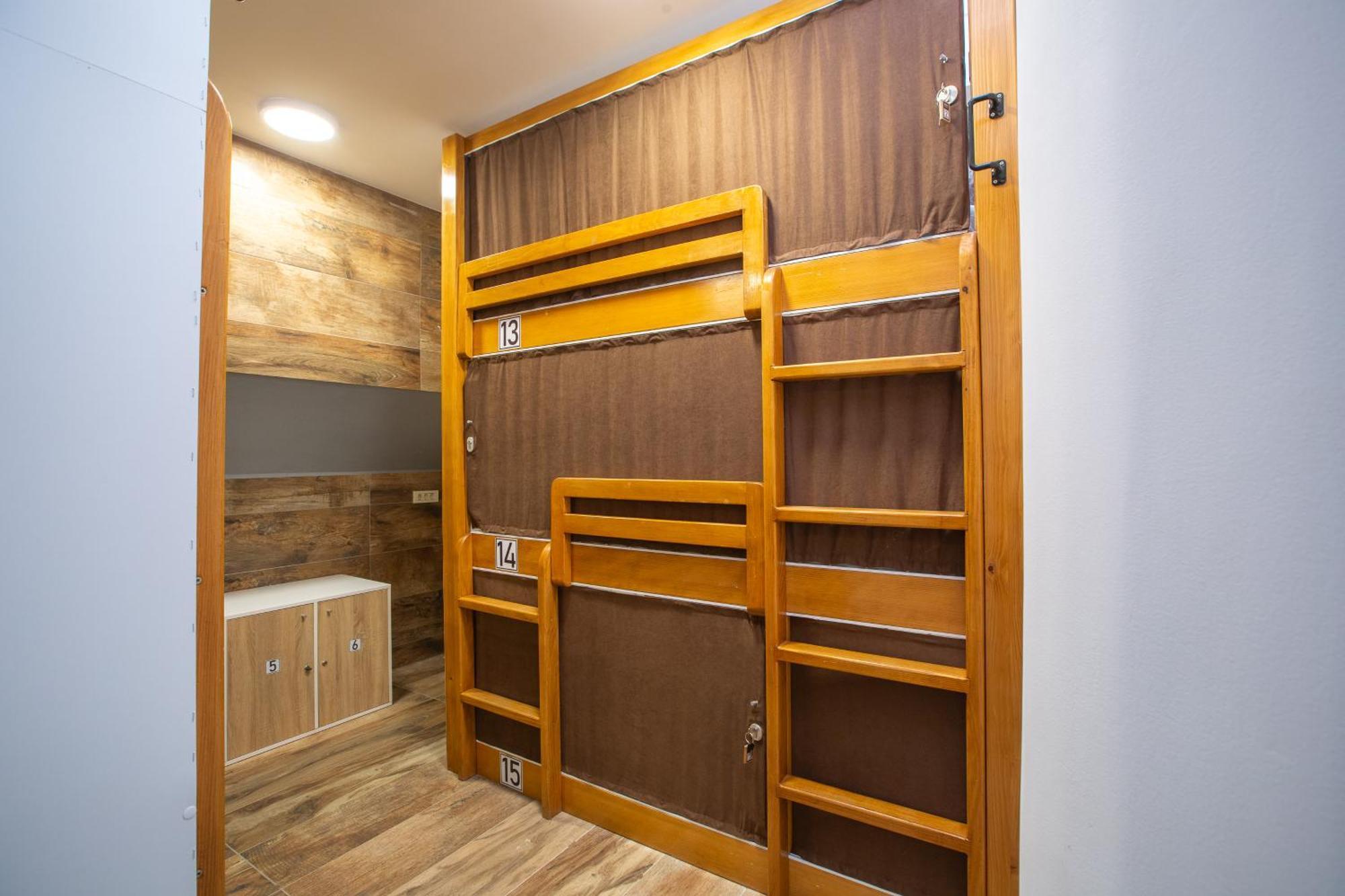 Aisha Hostel Ljubljana Eksteriør billede