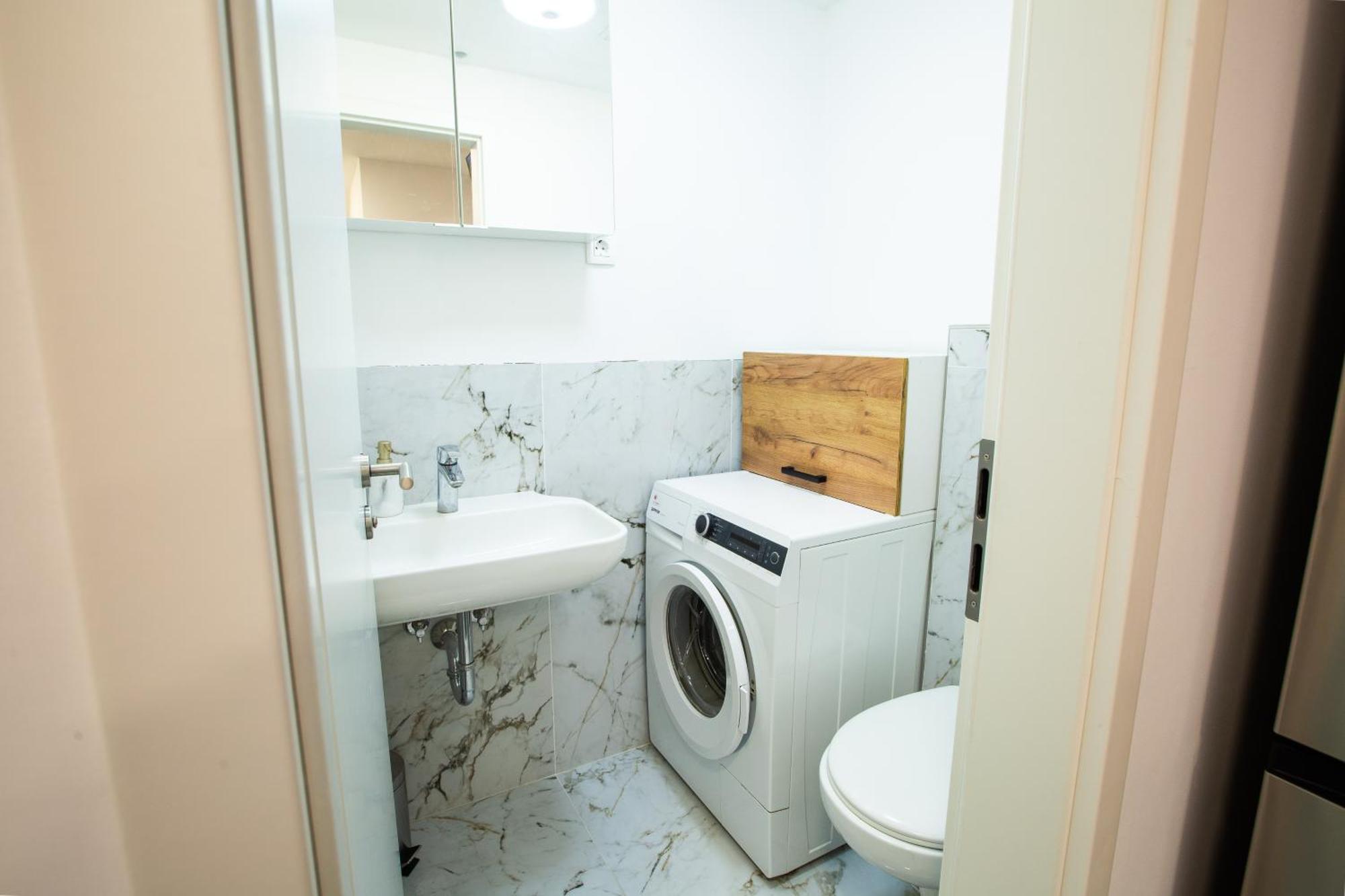 Aisha Hostel Ljubljana Eksteriør billede
